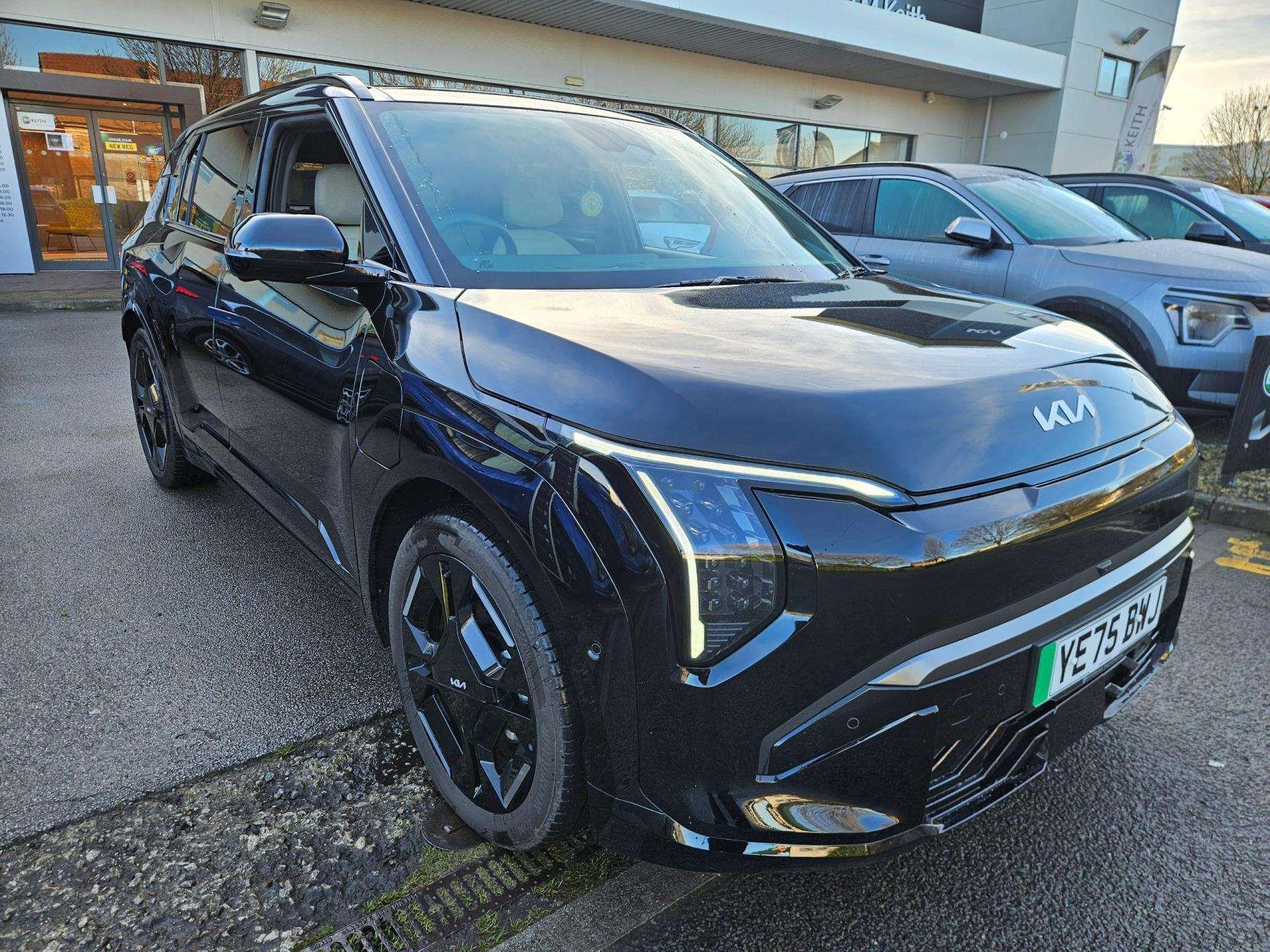 KIA EV3 148kW GT-Line S 81.4kWh 5dr Auto thumbnail