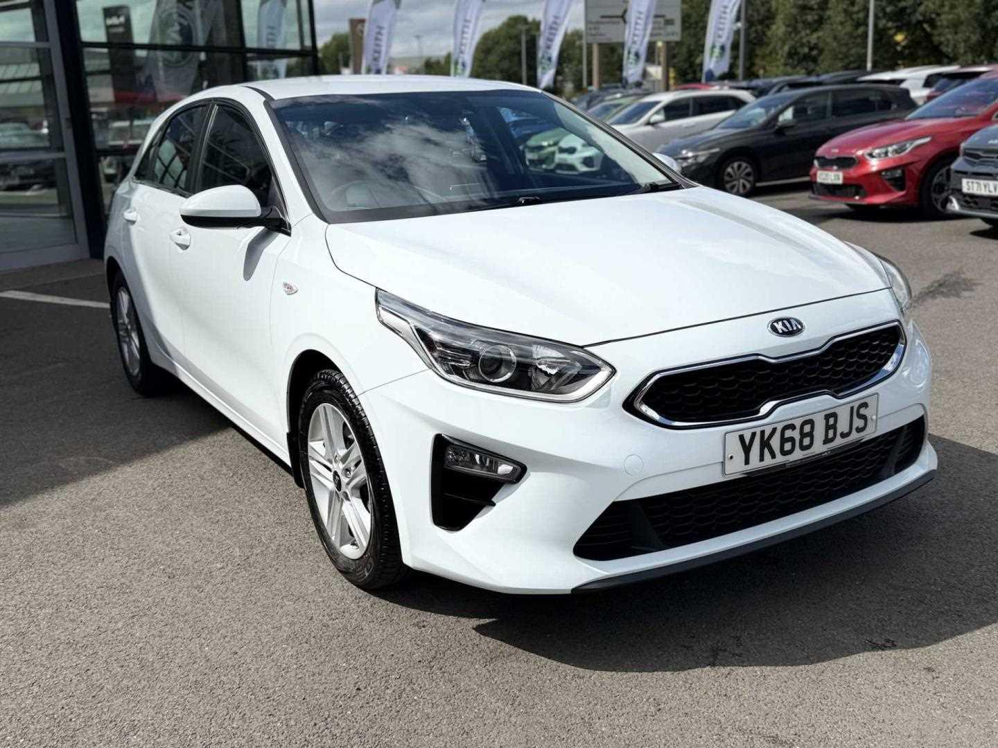 KIA Ceed 1.0T GDi ISG 2 5dr thumbnail