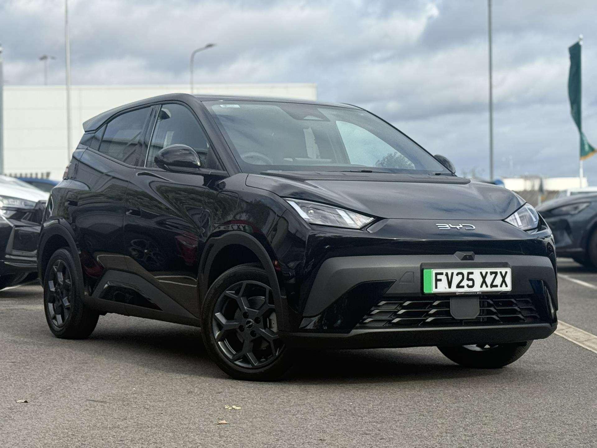 BYD Dolphin Surf 115kW Comfort 43kWh 5dr Auto thumbnail