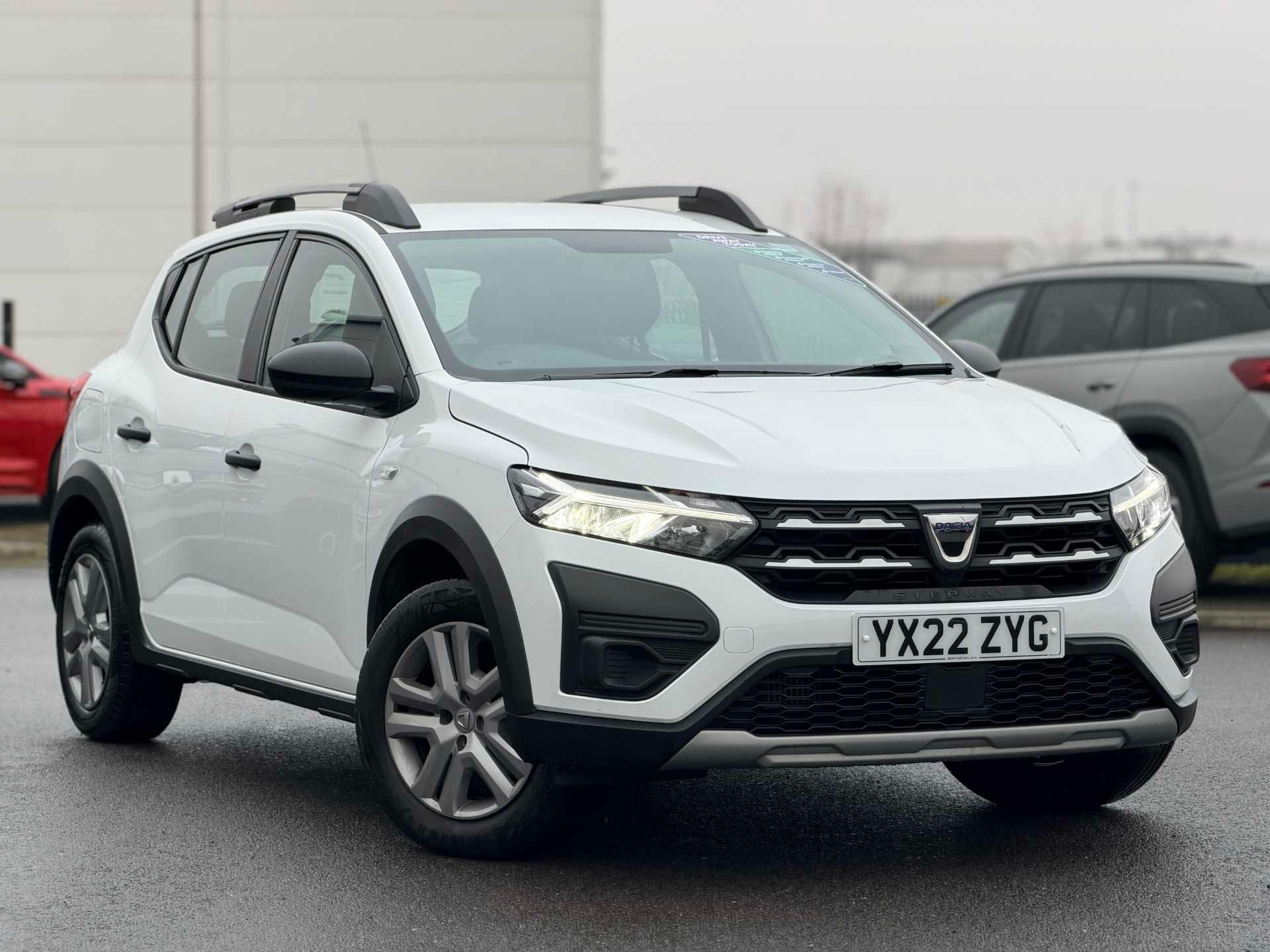 Dacia Sandero Stepway 1.0 TCe Essential 5dr thumbnail