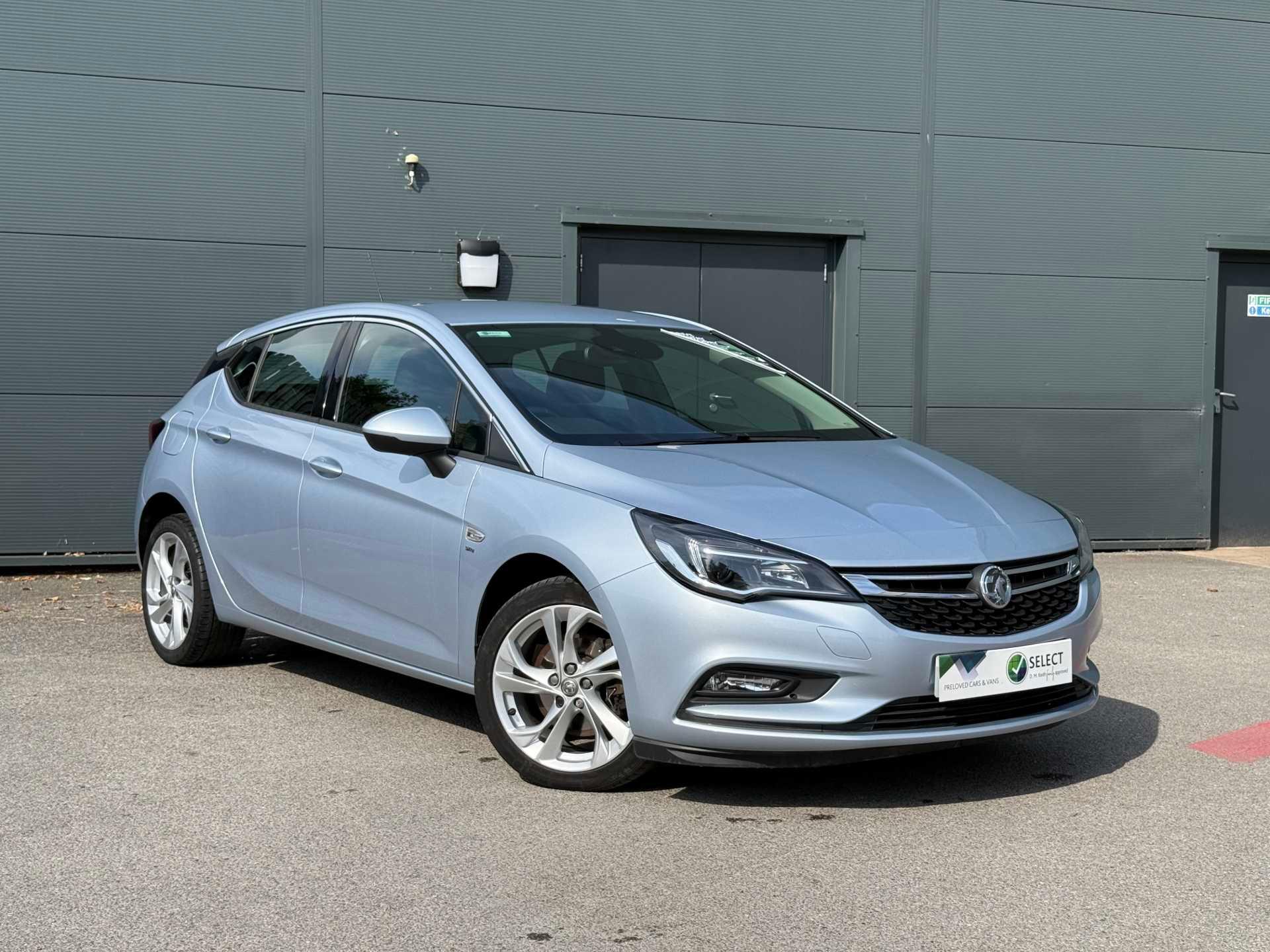 Vauxhall Astra thumbnail