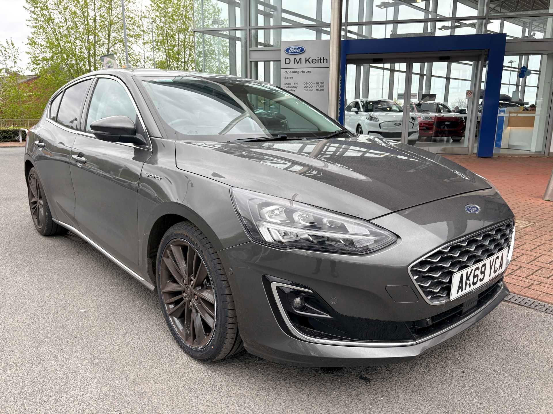 Ford Focus Vignale thumbnail