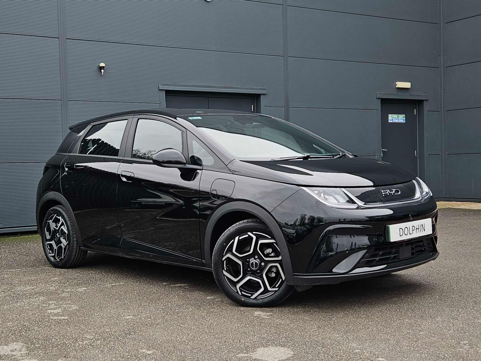 BYD Dolphin 150kW Comfort 60.4kWh Auto thumbnail