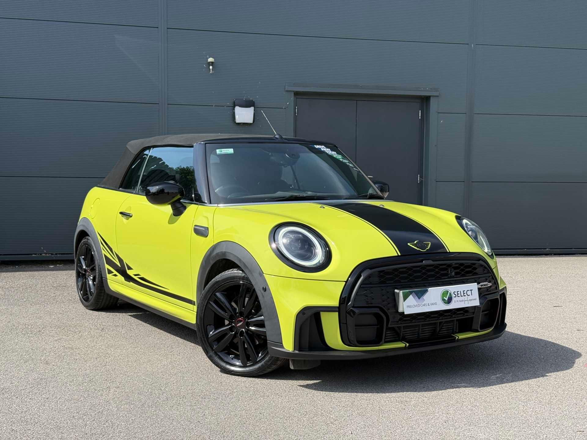 Mini Convertible thumbnail
