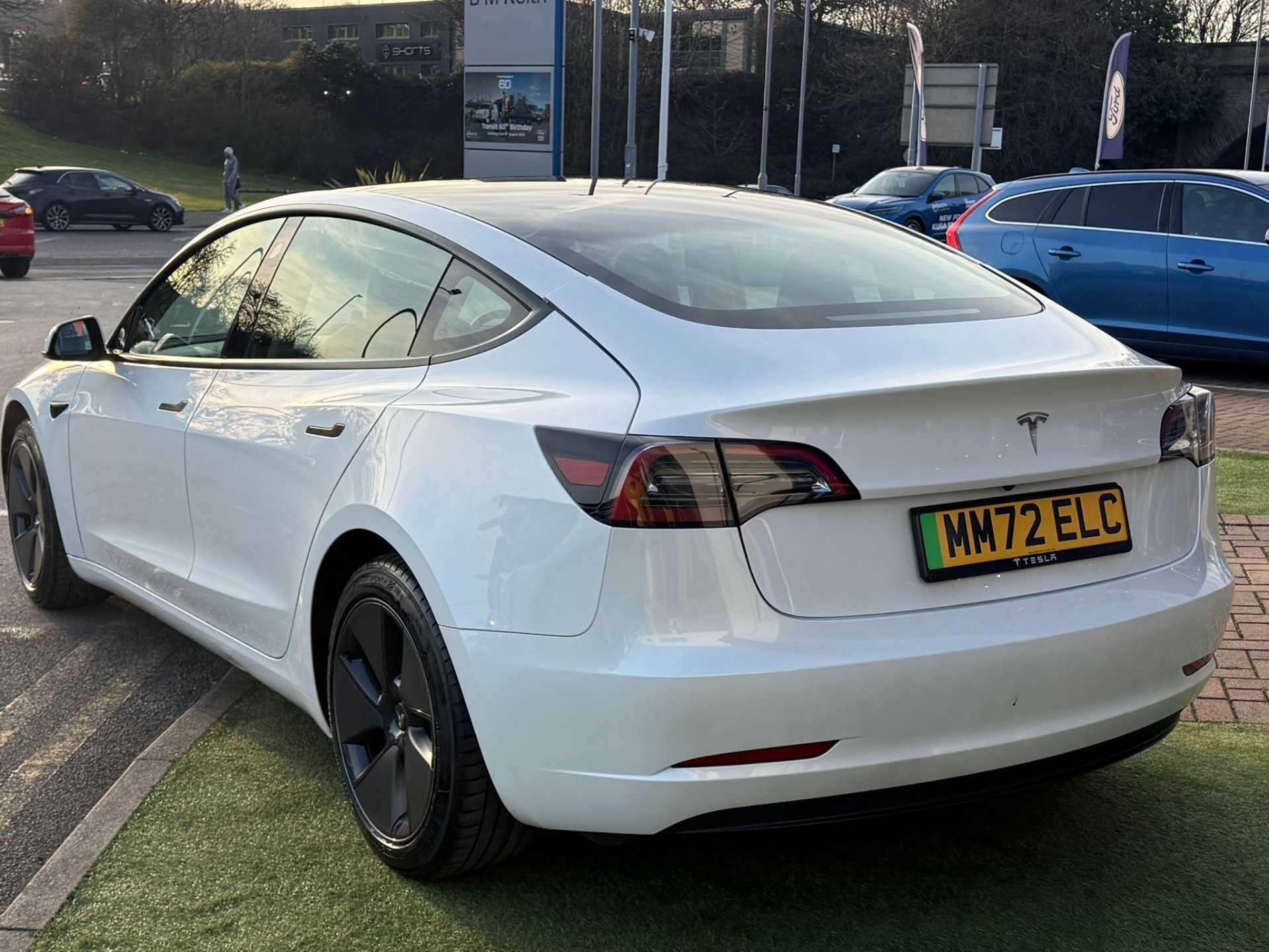 Tesla Model 3 RWD 4dr Auto thumbnail