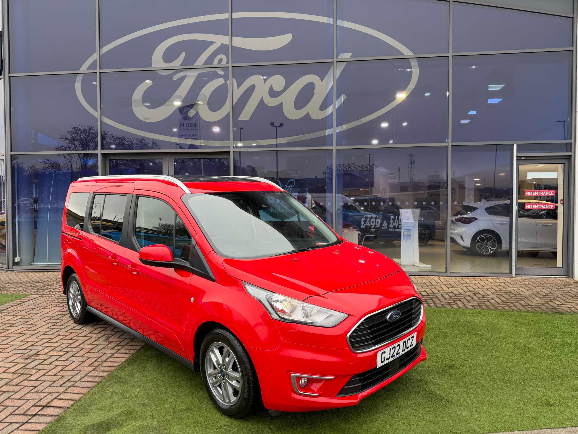 Ford Grand Tourneo Connect thumbnail