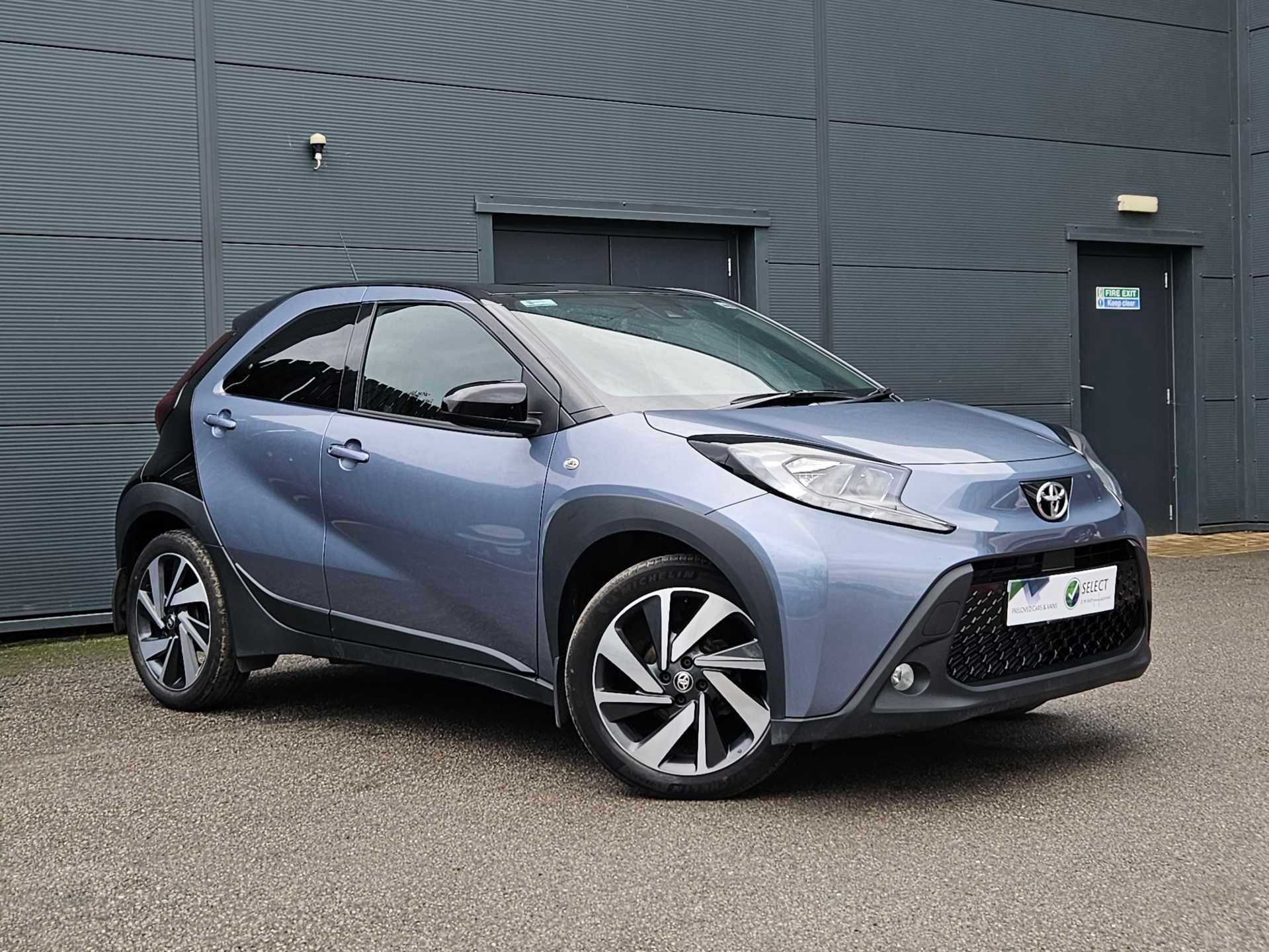 Toyota Aygo X 1.0 VVT-i Edge 5dr thumbnail